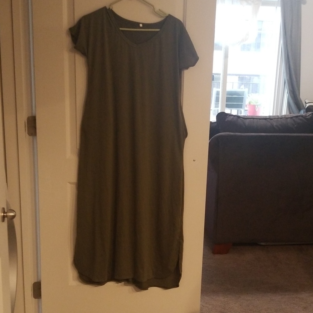 Cotton dress with pockets